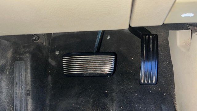 View Ford Endeavour Image 30 Used Ford Endeavour Image 30