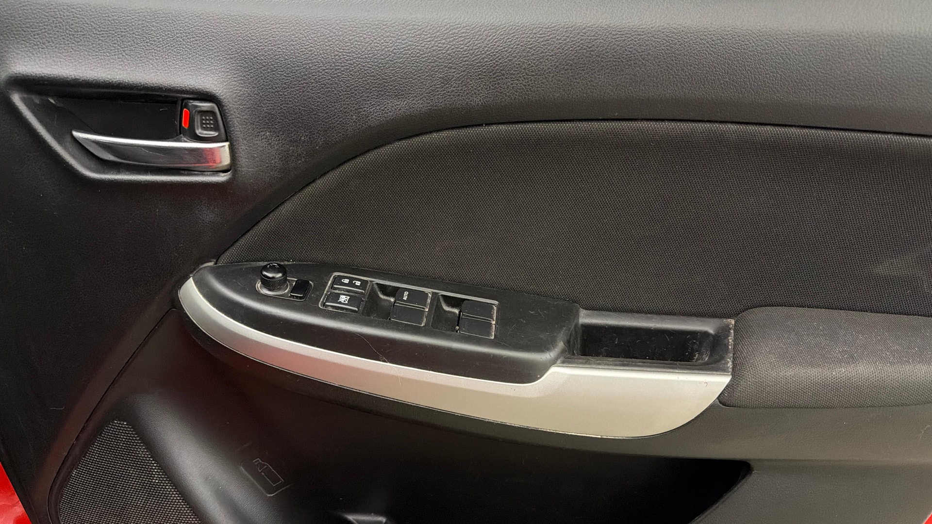 View 2017 Maruti Suzuki 1000 Base Variant Image 32 Used 2017 Maruti Suzuki 1000 Base Variant Image 32