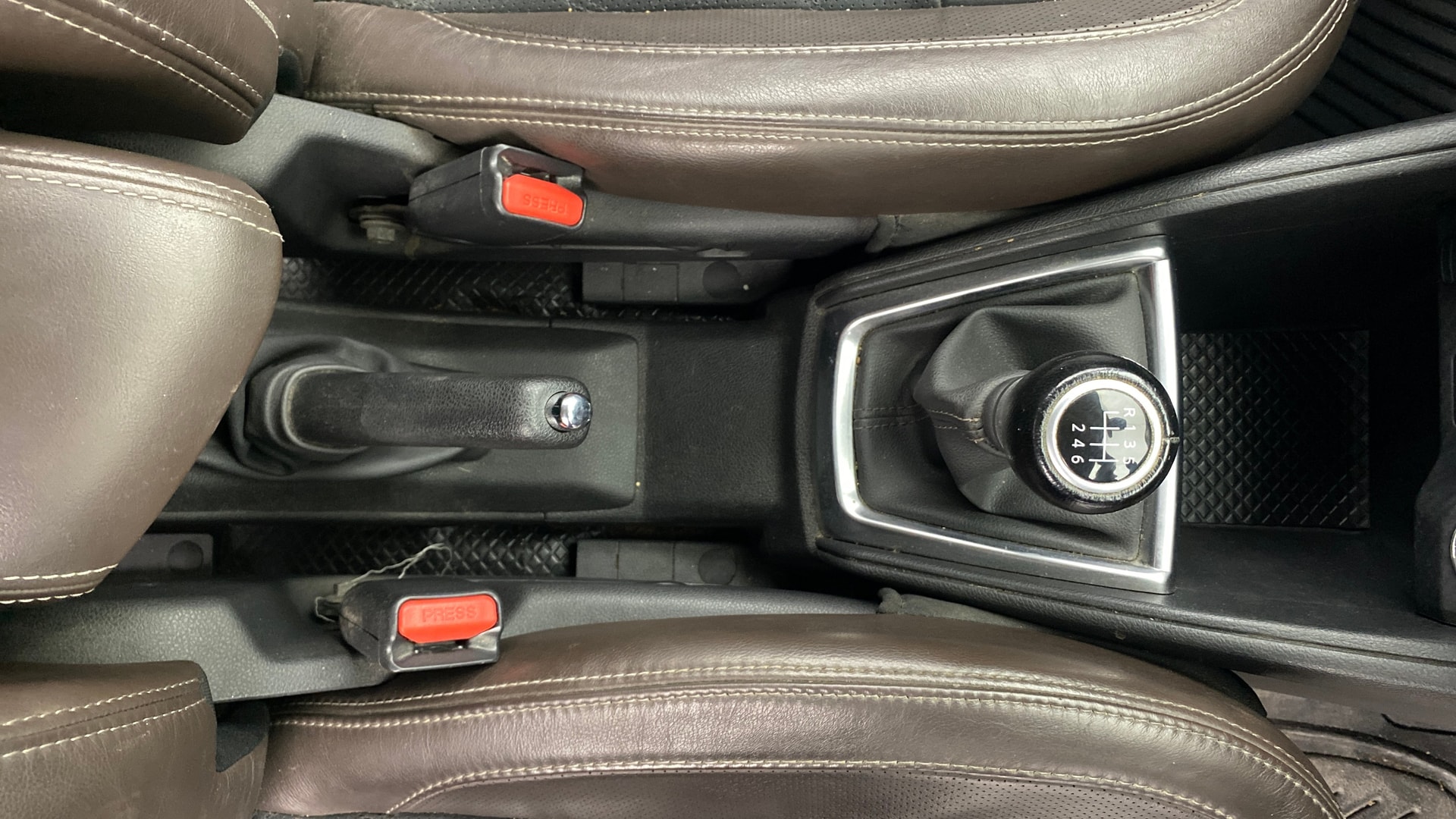 Used 2020 Nissan Kicks Used 2020 Nissan Kicks