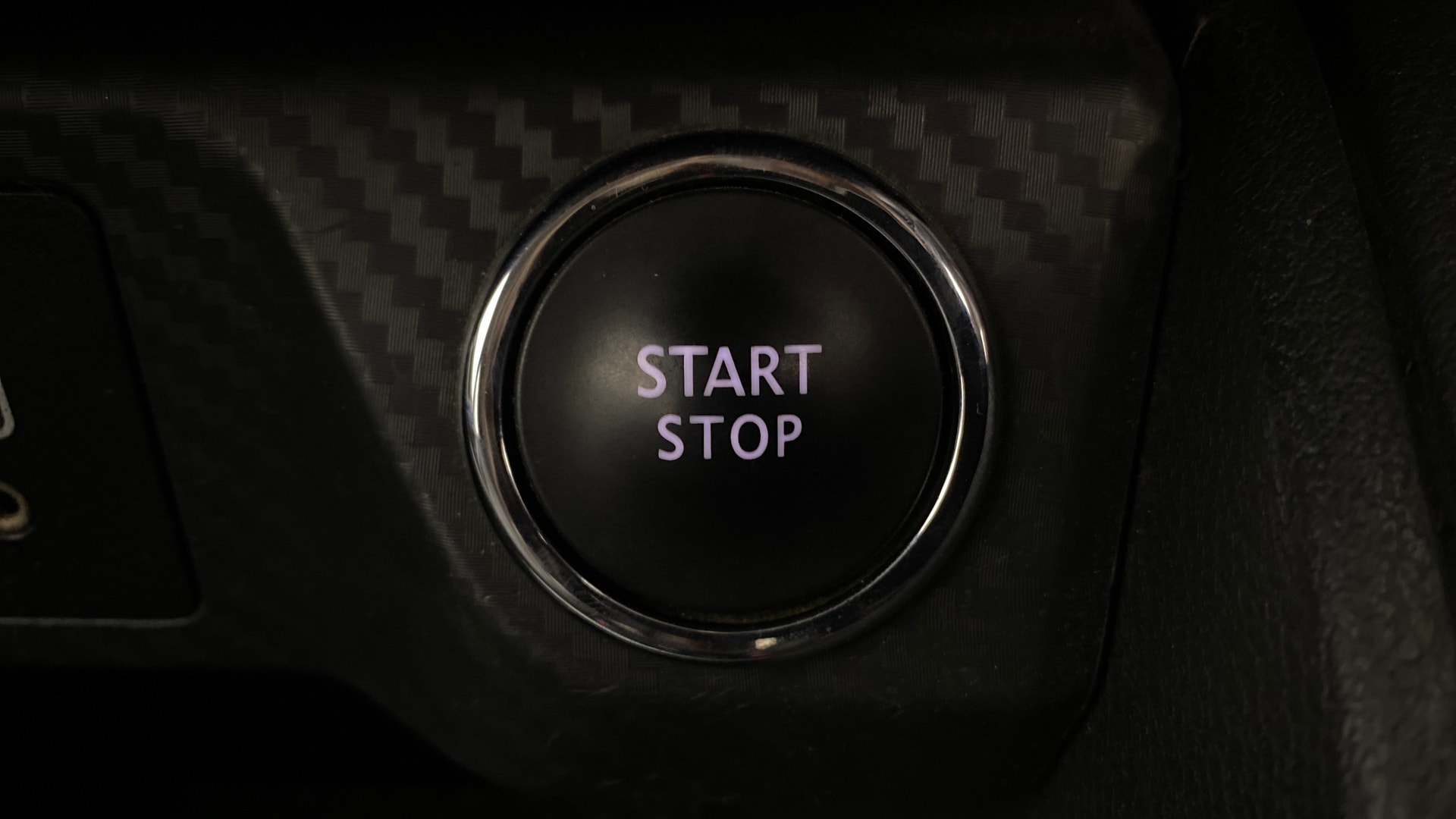Used 2020 Nissan Kicks Used 2020 Nissan Kicks