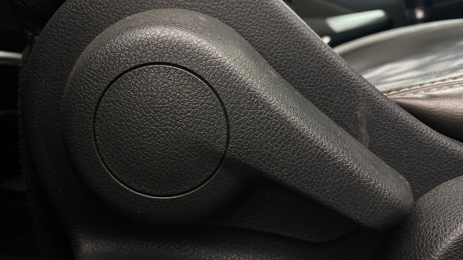 Used 2020 Nissan Kicks Used 2020 Nissan Kicks