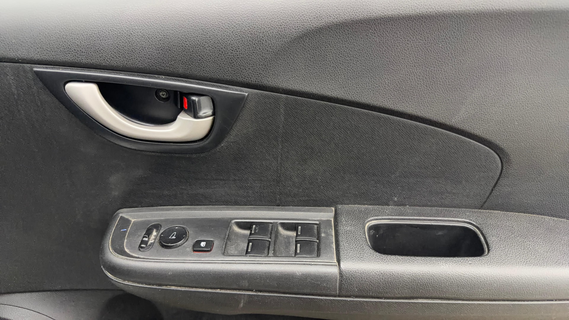 View 2016 Honda BR-V E Diesel Image 34 Used 2016 Honda BR-V E Diesel Image 34
