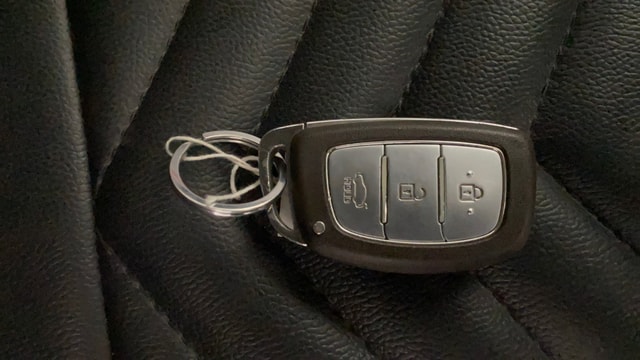 View Hyundai Grand i10 Image 17 Used Hyundai Grand i10 Image 17