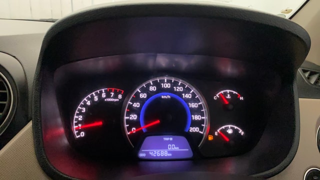 View Hyundai Grand i10 Image 19 Used Hyundai Grand i10 Image 19