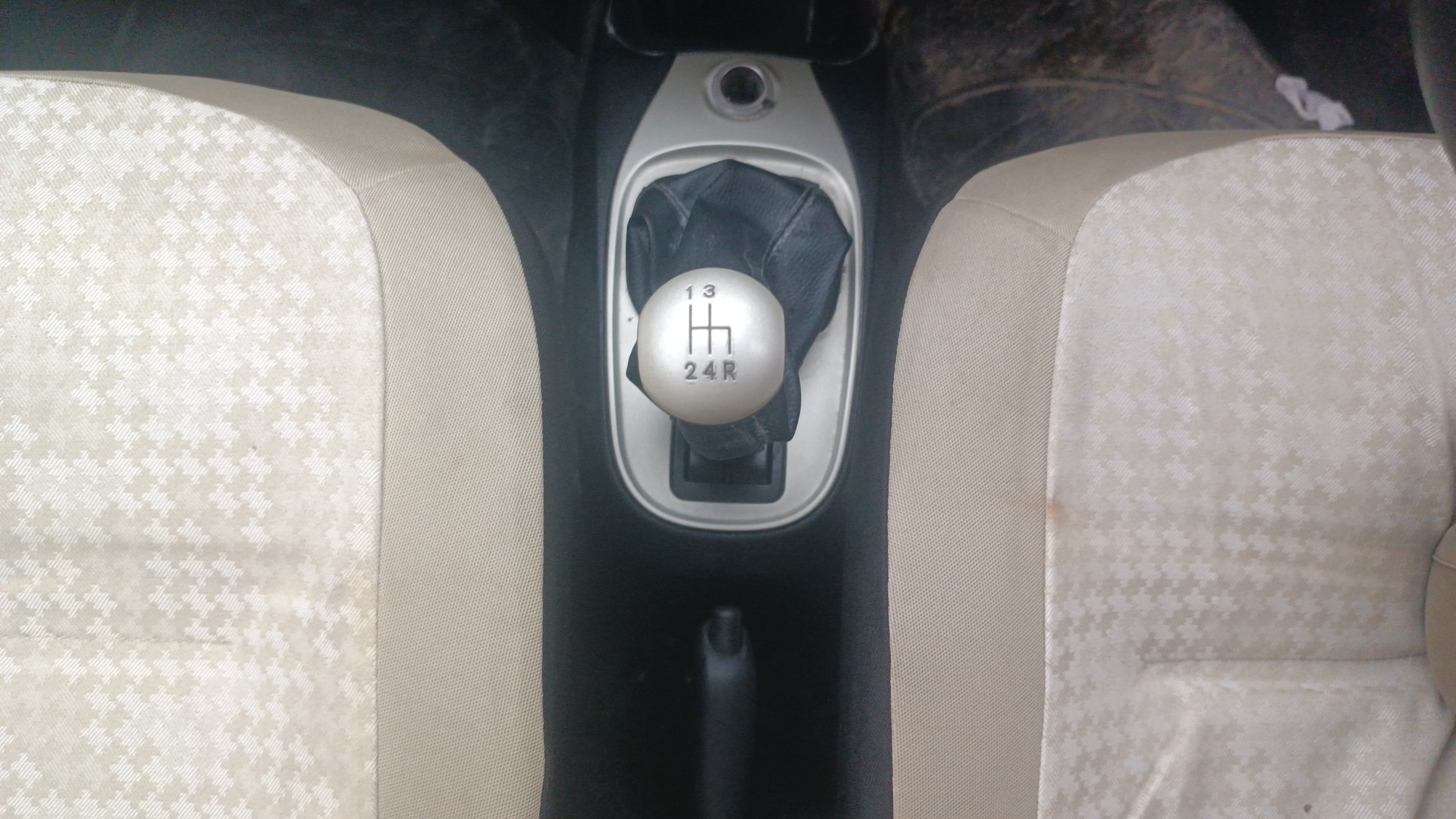 View 2014 Tata Nano Twist XT Image 37 Used 2014 Tata Nano Twist XT Image 37