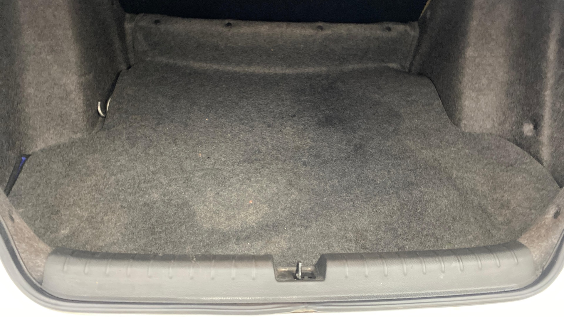 View 2022 Honda City ZX MT Diesel Anniversary Edition Image 7 Used 2022 Honda City ZX MT Diesel Anniversary Edition Image 7