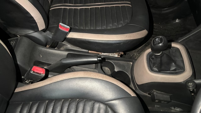 View Hyundai Grand i10 Image 38 Used Hyundai Grand i10 Image 38