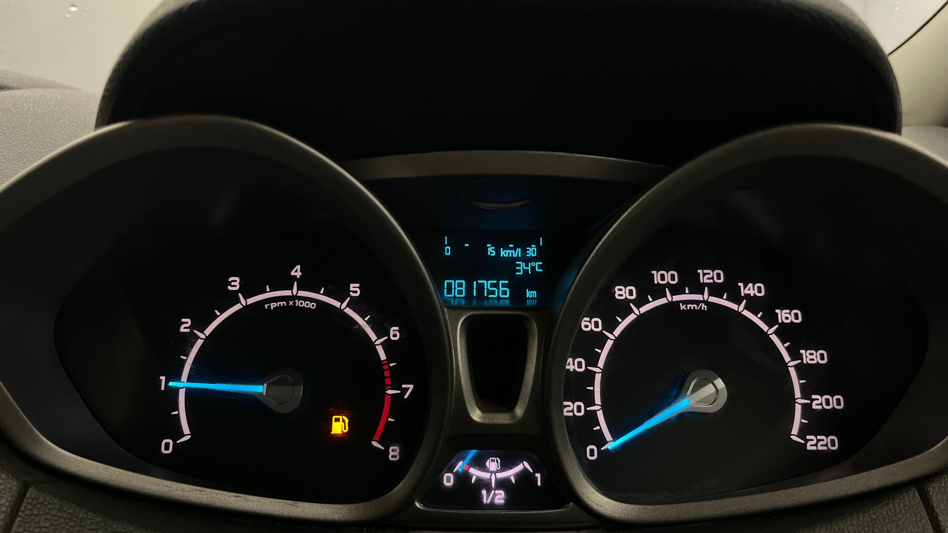 View 2015 Ford EcoSport 1.5 TDCi Diesel Ambiente BS IV Image 33 Used 2015 Ford EcoSport 1.5 TDCi Diesel Ambiente BS IV Image 33