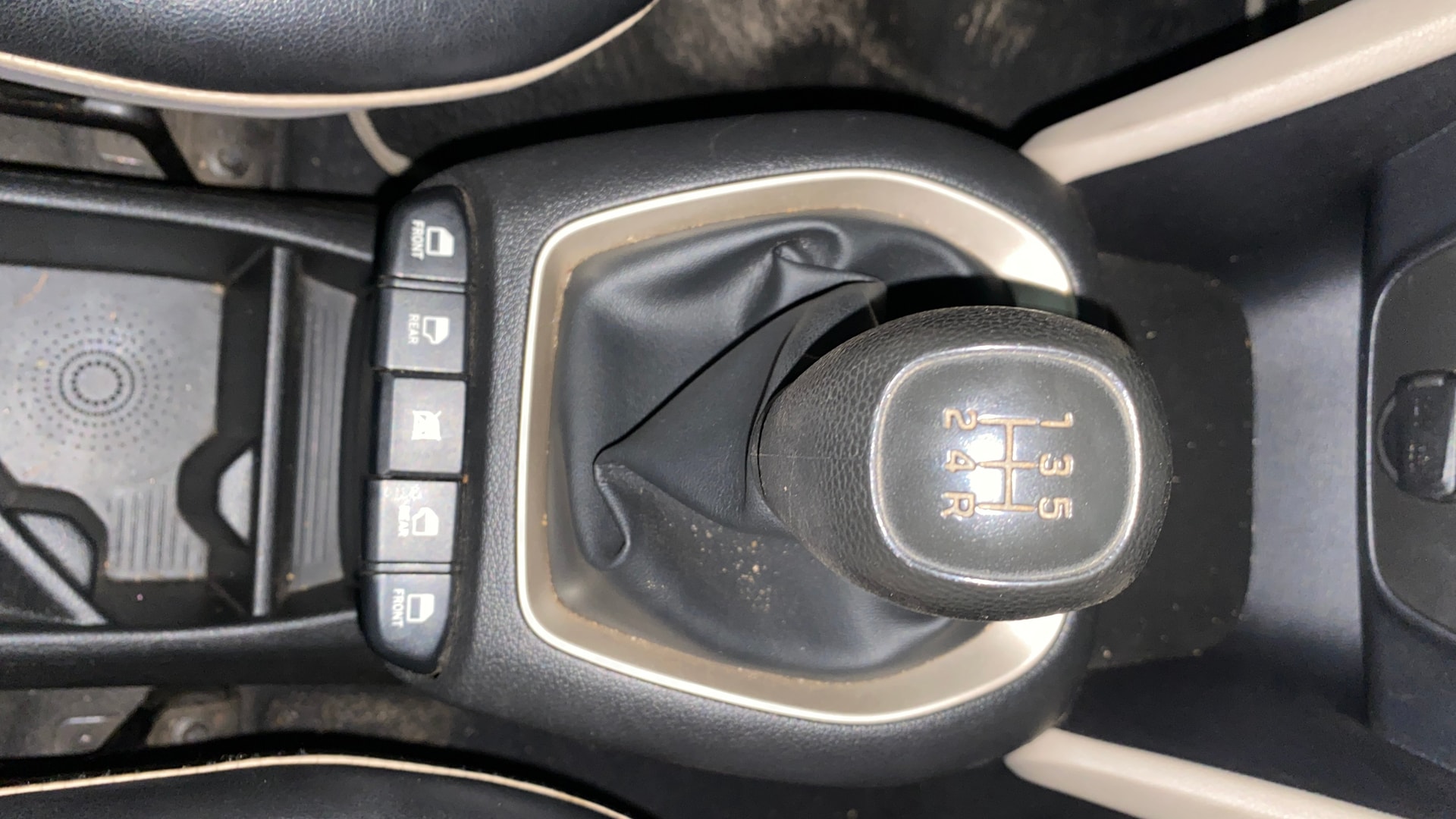 View 2020 Hyundai New Santro Magna Petrol Image 37 Used 2020 Hyundai New Santro Magna Petrol Image 37