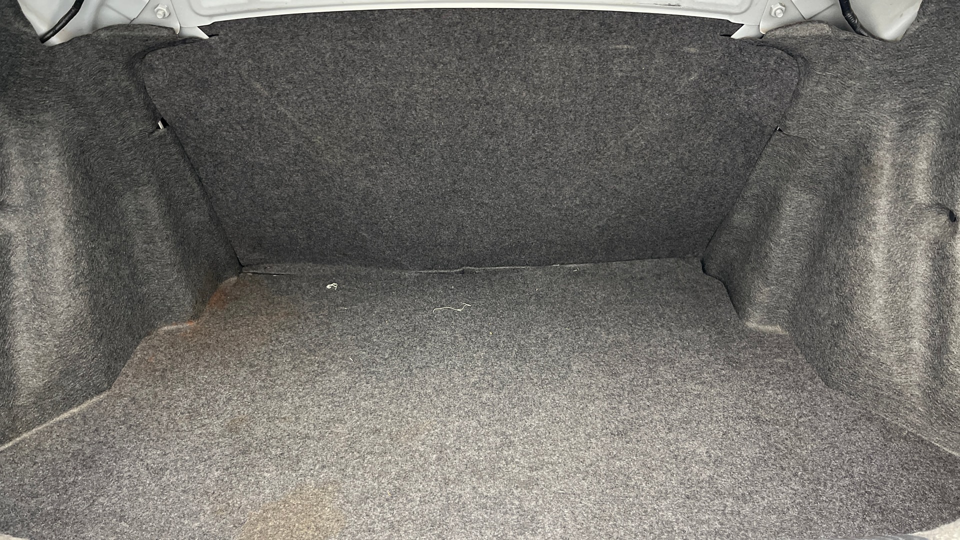 View 2014 Honda Amaze E MT Petrol BS IV Image 10 Used 2014 Honda Amaze E MT Petrol BS IV Image 10