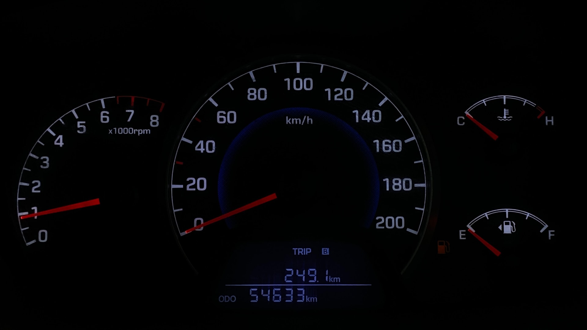 View 2015 Hyundai Grand i10 Sportz 1.2 Kappa Image 33 Used 2015 Hyundai Grand i10 Sportz 1.2 Kappa Image 33