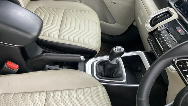 View Kia Sonet Image 40 Used Kia Sonet Image 40