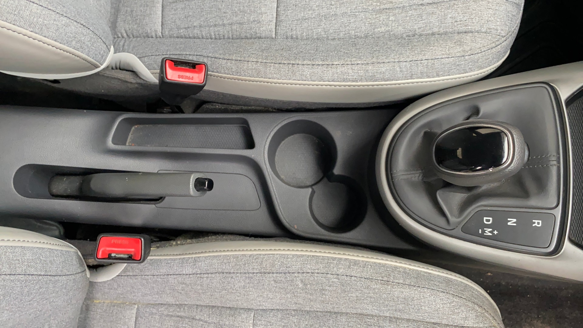 View 2020 Hyundai Grand i10 Nios Sportz Petrol AMT Image 44 Used 2020 Hyundai Grand i10 Nios Sportz Petrol AMT Image 44