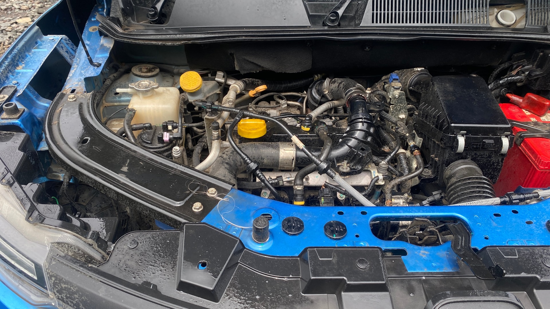 View 2021 Renault Kiger RXT Turbo CVT Image 3 Used 2021 Renault Kiger RXT Turbo CVT Image 3
