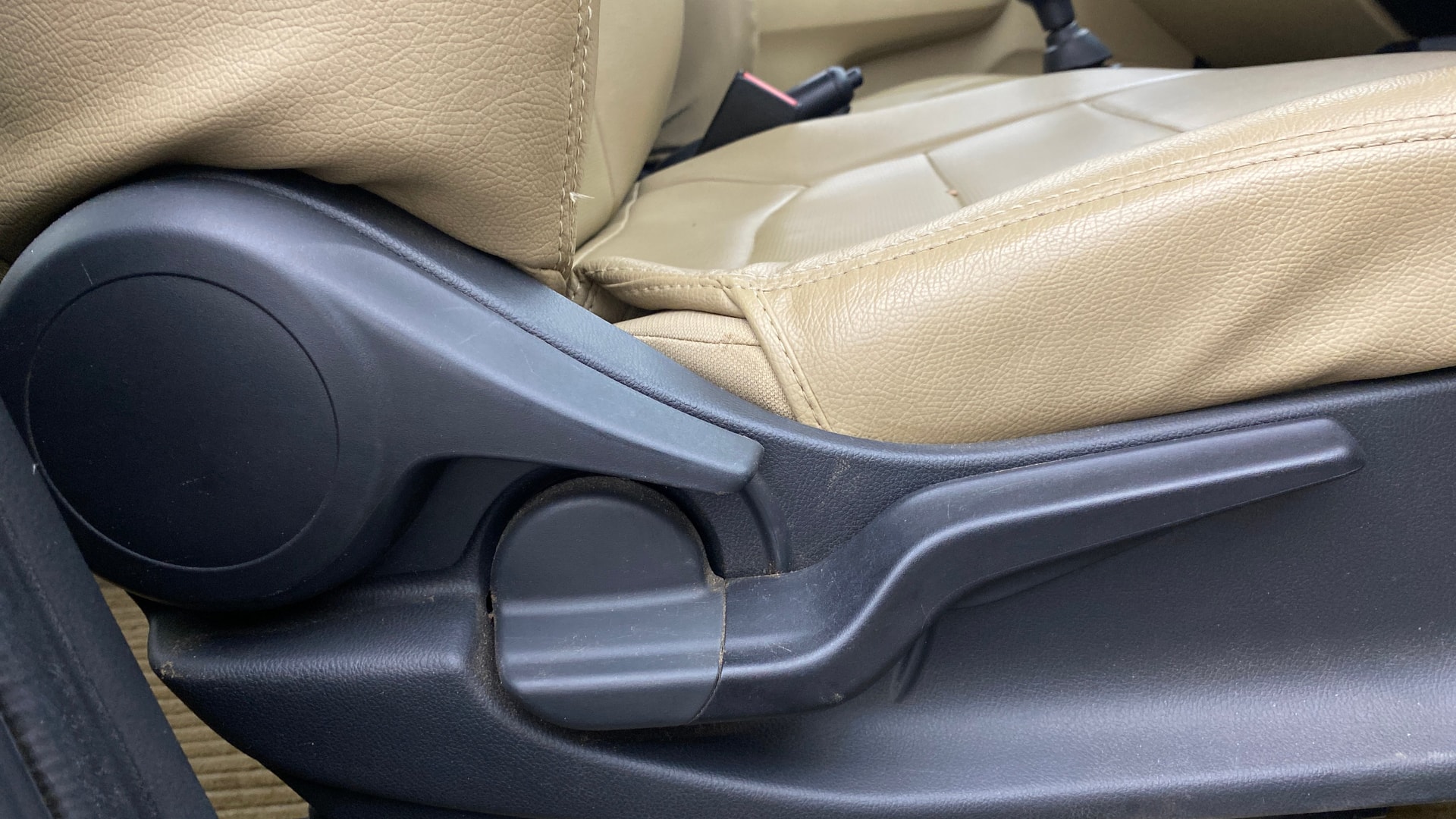 View 2018 Honda Amaze E MT Petrol BS IV Image 19 Used 2018 Honda Amaze E MT Petrol BS IV Image 19