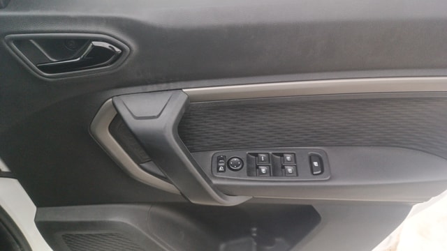 View Renault Kiger Image 34 Used Renault Kiger Image 34