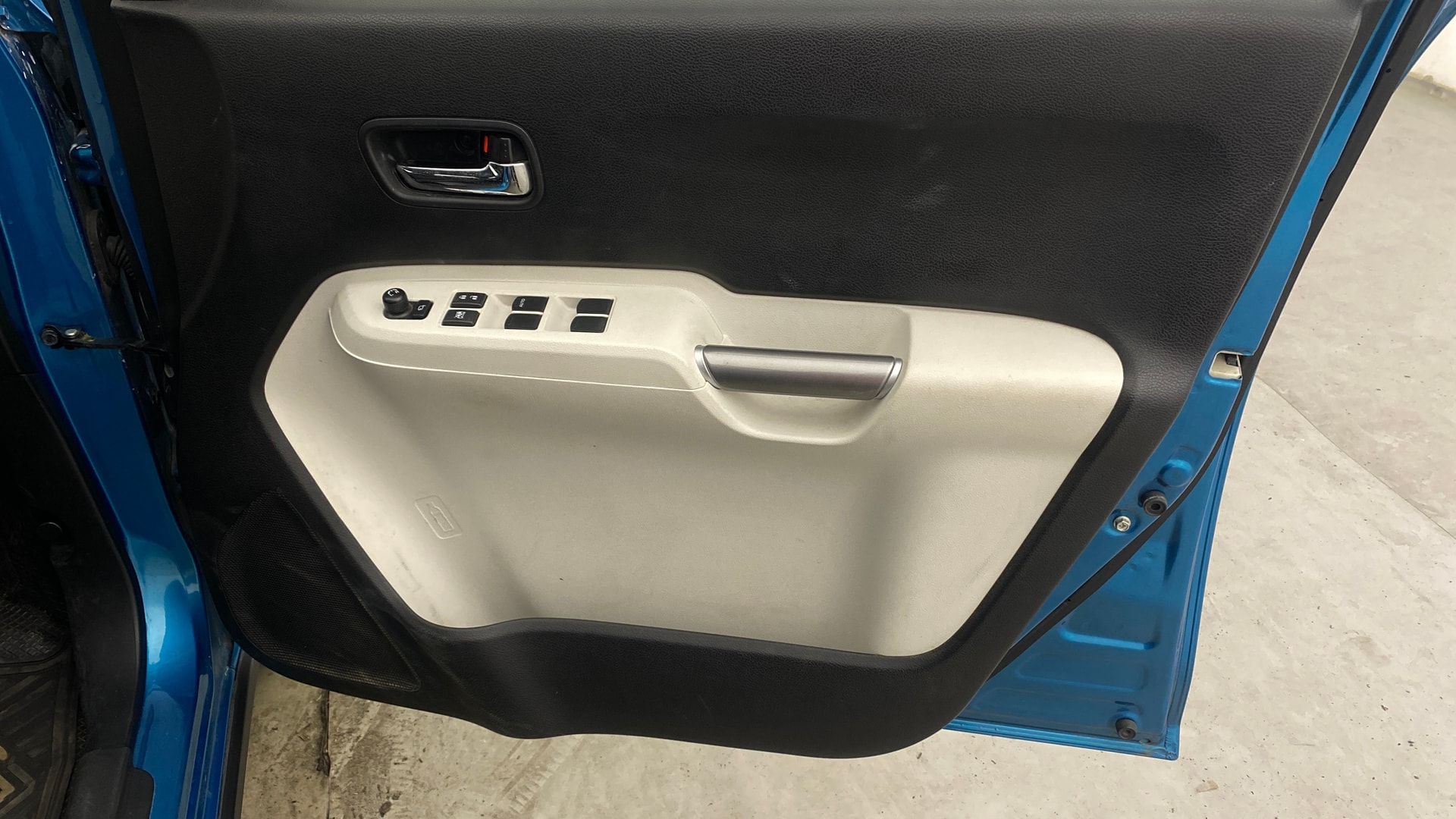 View 2020 Maruti Suzuki 1000 Base Variant Image 33 Used 2020 Maruti Suzuki 1000 Base Variant Image 33