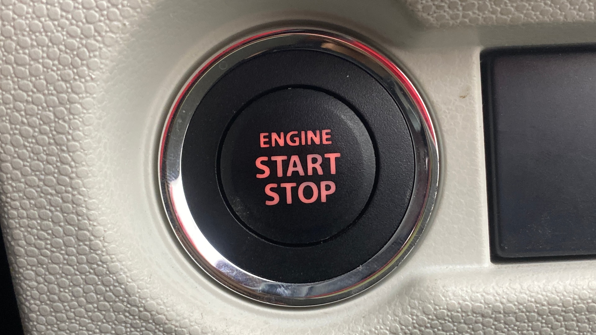 View 2020 Maruti Suzuki 1000 Base Variant Image 34 Used 2020 Maruti Suzuki 1000 Base Variant Image 34