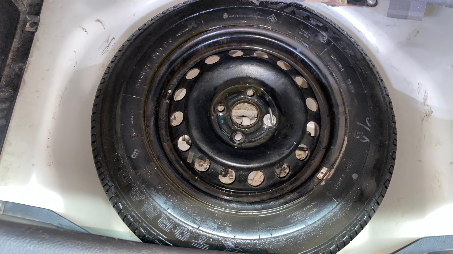 View 2017 Maruti Suzuki 1000 Base Variant Image 15 Used 2017 Maruti Suzuki 1000 Base Variant Image 15