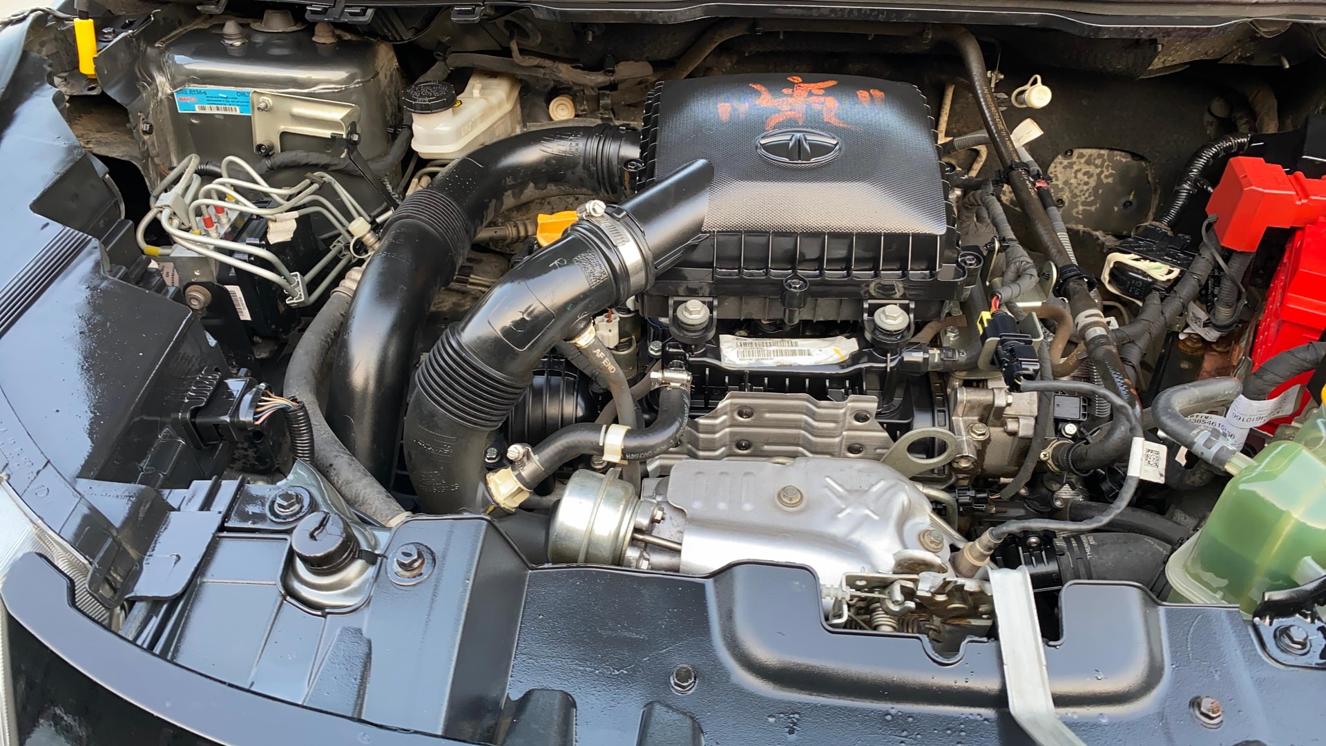 View 2023 Tata Nexon Revotron XE Image 3 Used 2023 Tata Nexon Revotron XE Image 3