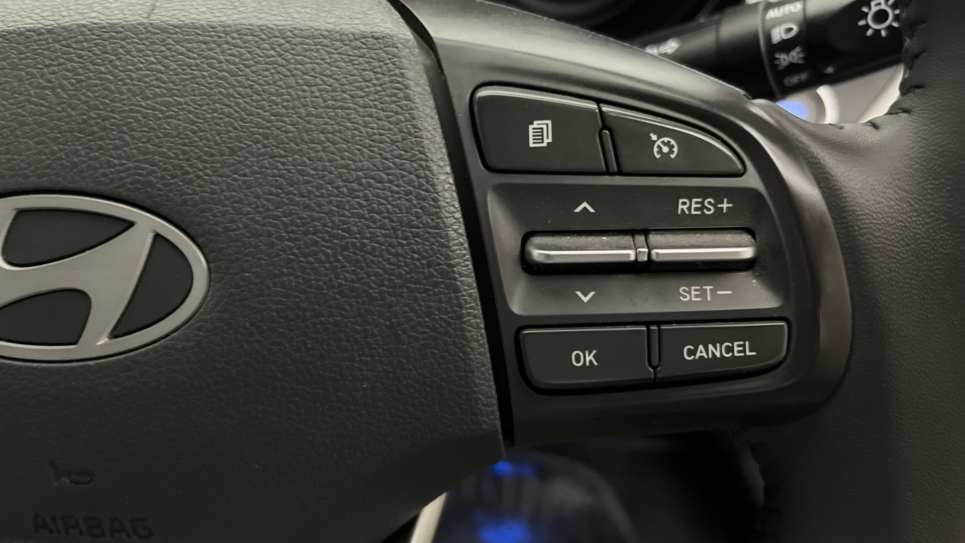 View 2025 Hyundai Grand i10 Nios Asta Petrol AMT Image 3 Used 2025 Hyundai Grand i10 Nios Asta Petrol AMT Image 3