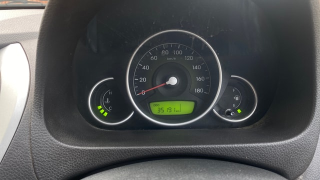 View Hyundai EON Image 34 Used Hyundai EON Image 34