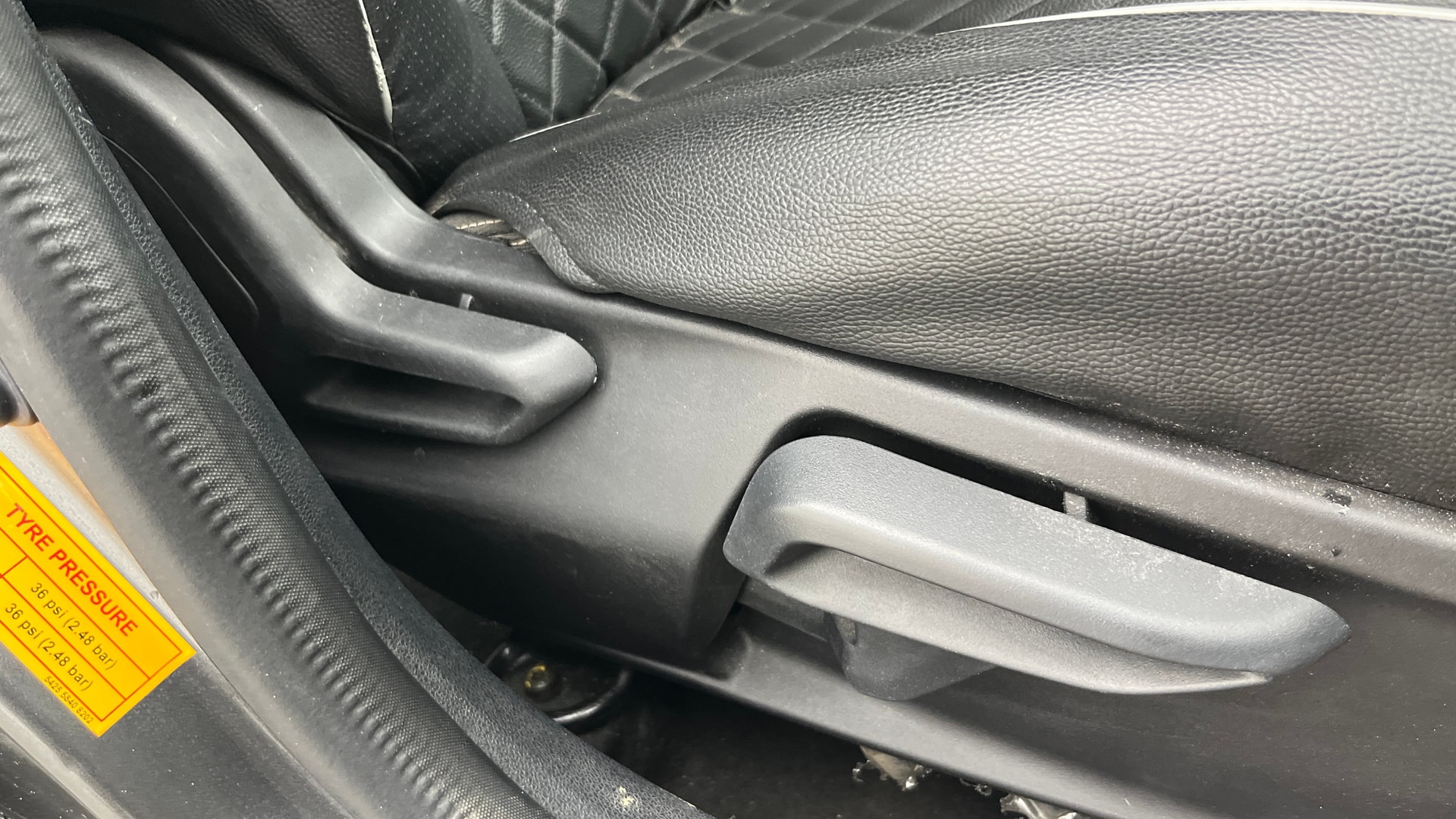 View 2020 Tata Tiago Revotorq XB Image 18 Used 2020 Tata Tiago Revotorq XB Image 18