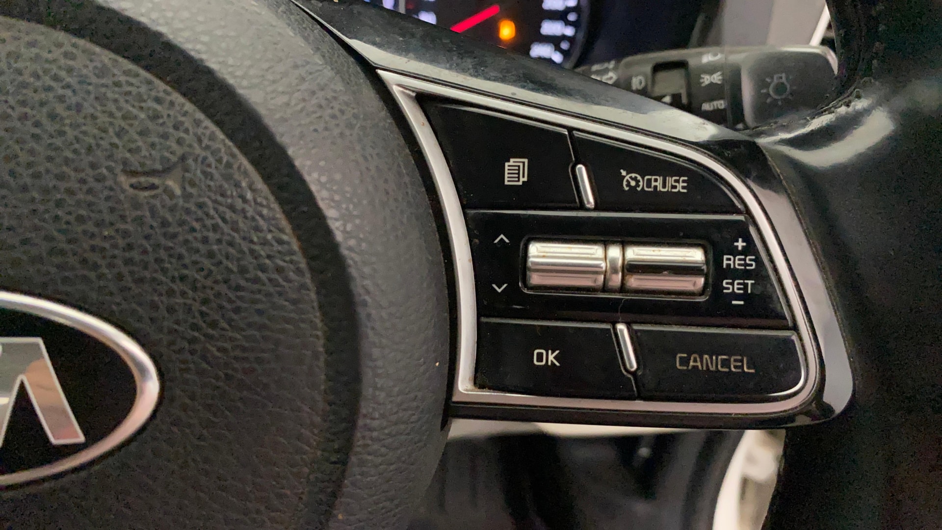 View 2020 Kia Seltos HTX Plus AT Diesel Image 3 Used 2020 Kia Seltos HTX Plus AT Diesel Image 3