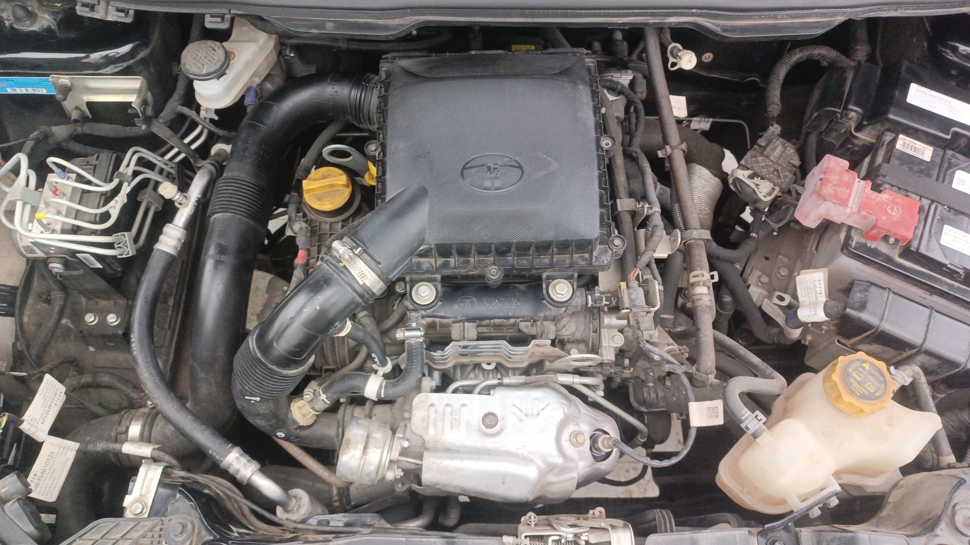 View 2024 Tata Nexon Revotron XE Image 44 Used 2024 Tata Nexon Revotron XE Image 44