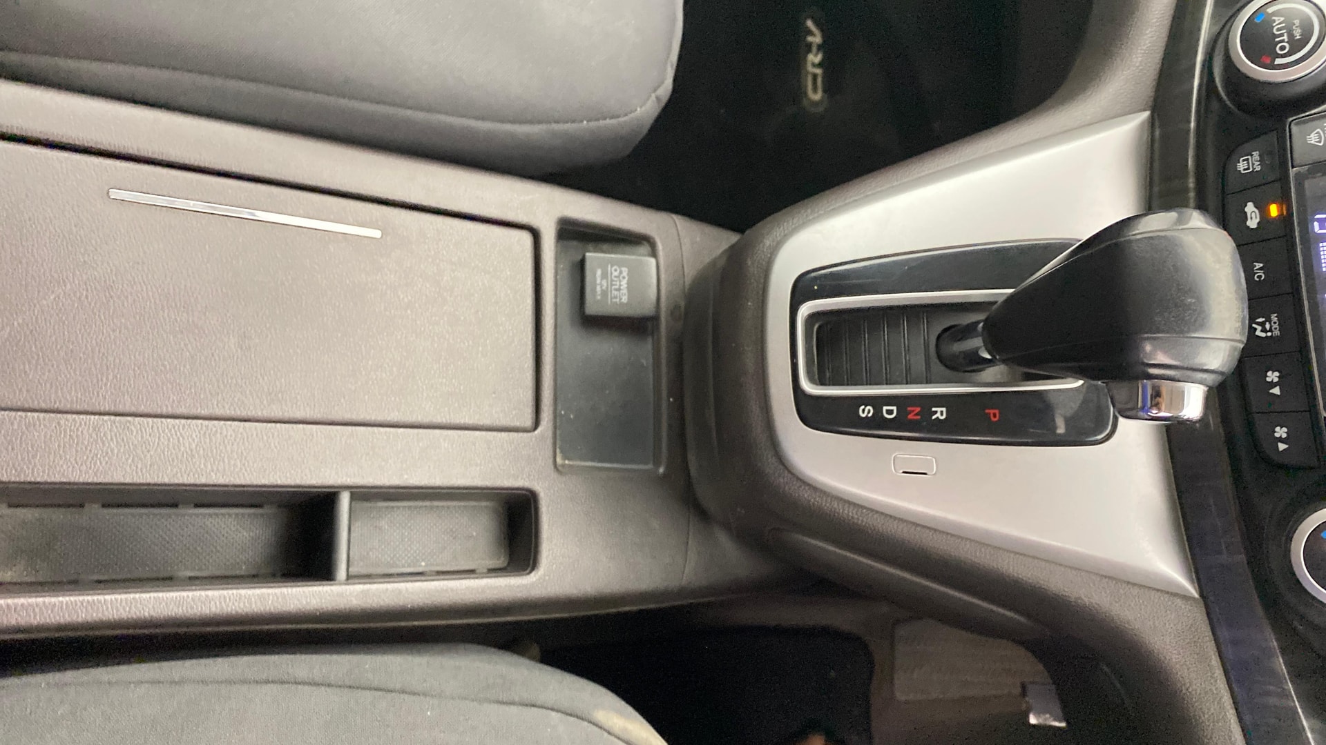 View 2016 Honda CR-V 2.0L AT Petrol Image 42 Used 2016 Honda CR-V 2.0L AT Petrol Image 42