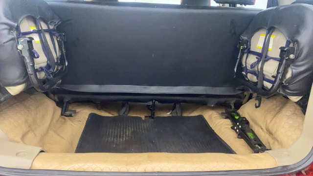 View Mahindra TUV300 Image 6 Used Mahindra TUV300 Image 6
