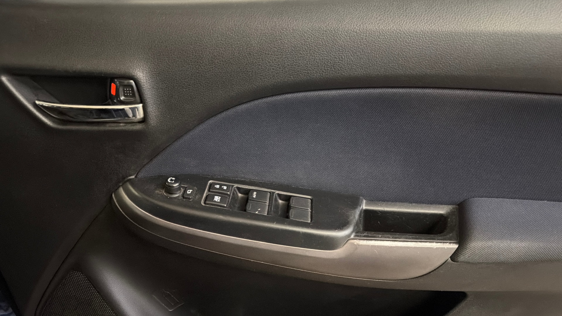 View 2020 Maruti Suzuki 1000 Base Variant Image 33 Used 2020 Maruti Suzuki 1000 Base Variant Image 33