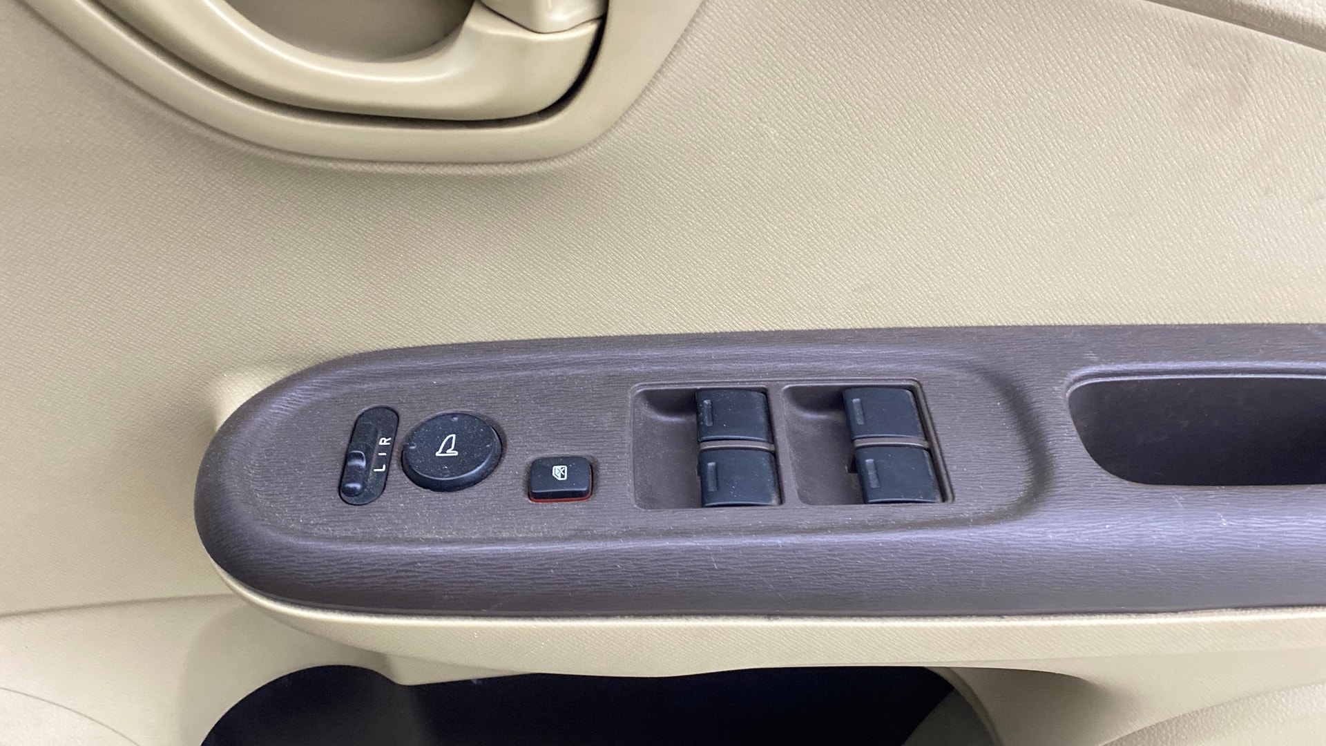 View 2013 Honda Brio S MT Petrol Image 32 Used 2013 Honda Brio S MT Petrol Image 32