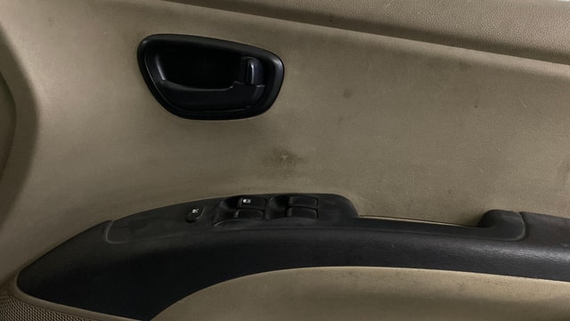 View Hyundai i10 Image 32 Used Hyundai i10 Image 32