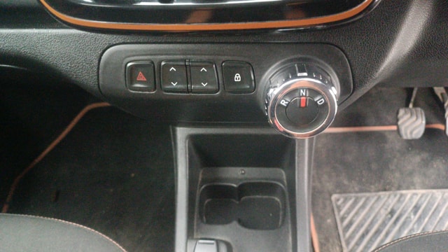 View Renault Kwid Image 37 Used Renault Kwid Image 37