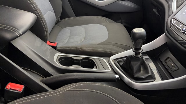 View MG Hector Image 39 Used MG Hector Image 39
