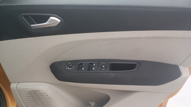 View Renault Triber Image 39 Used Renault Triber Image 39