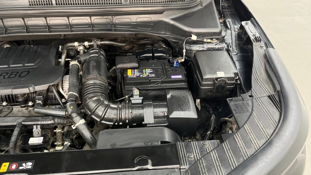 View Kia Carens Image 30 Used Kia Carens Image 30