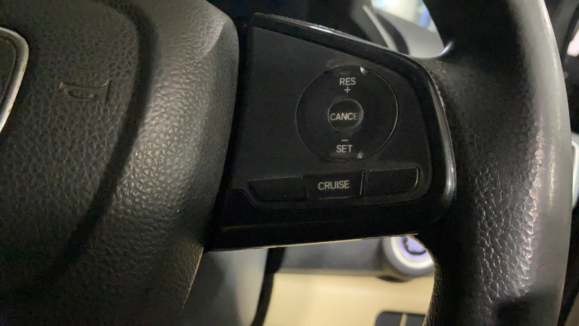 View 2018 Honda Amaze E MT Petrol BS IV Image 3 Used 2018 Honda Amaze E MT Petrol BS IV Image 3