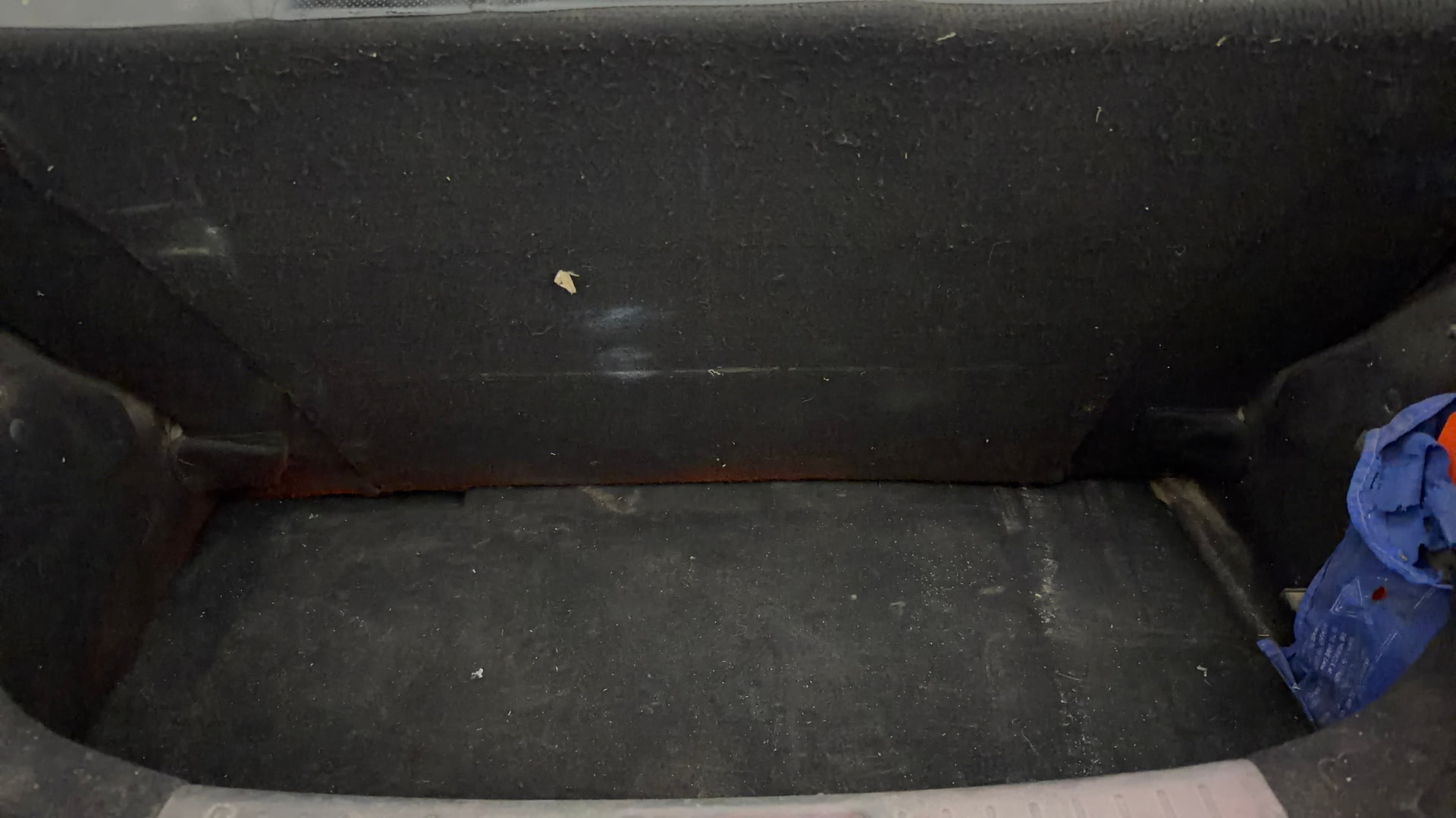 View 2018 Mahindra KUV100 K2 Petrol BS IV Image 10 Used 2018 Mahindra KUV100 K2 Petrol BS IV Image 10