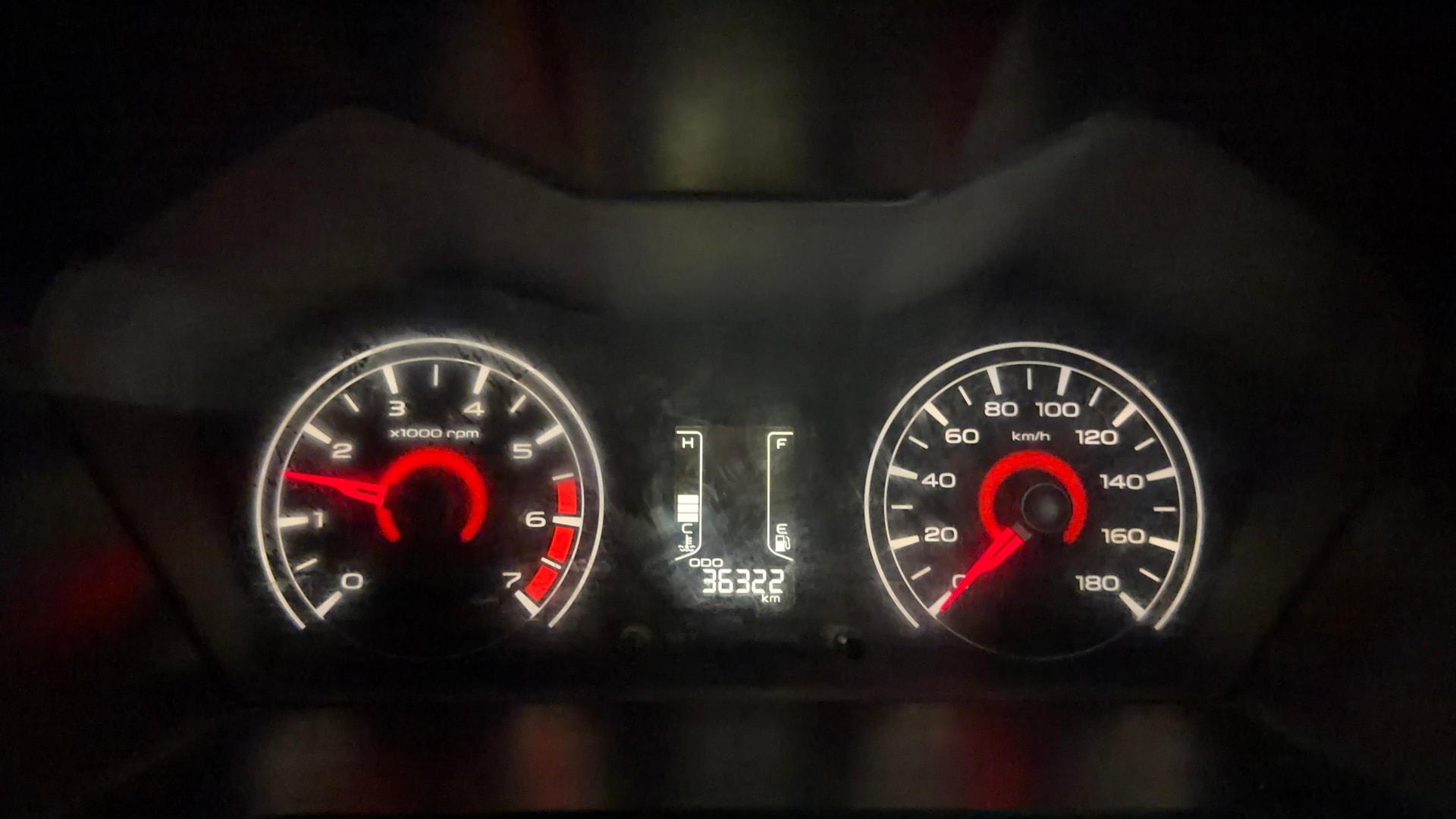 View 2018 Mahindra KUV100 K2 Petrol BS IV Image 33 Used 2018 Mahindra KUV100 K2 Petrol BS IV Image 33