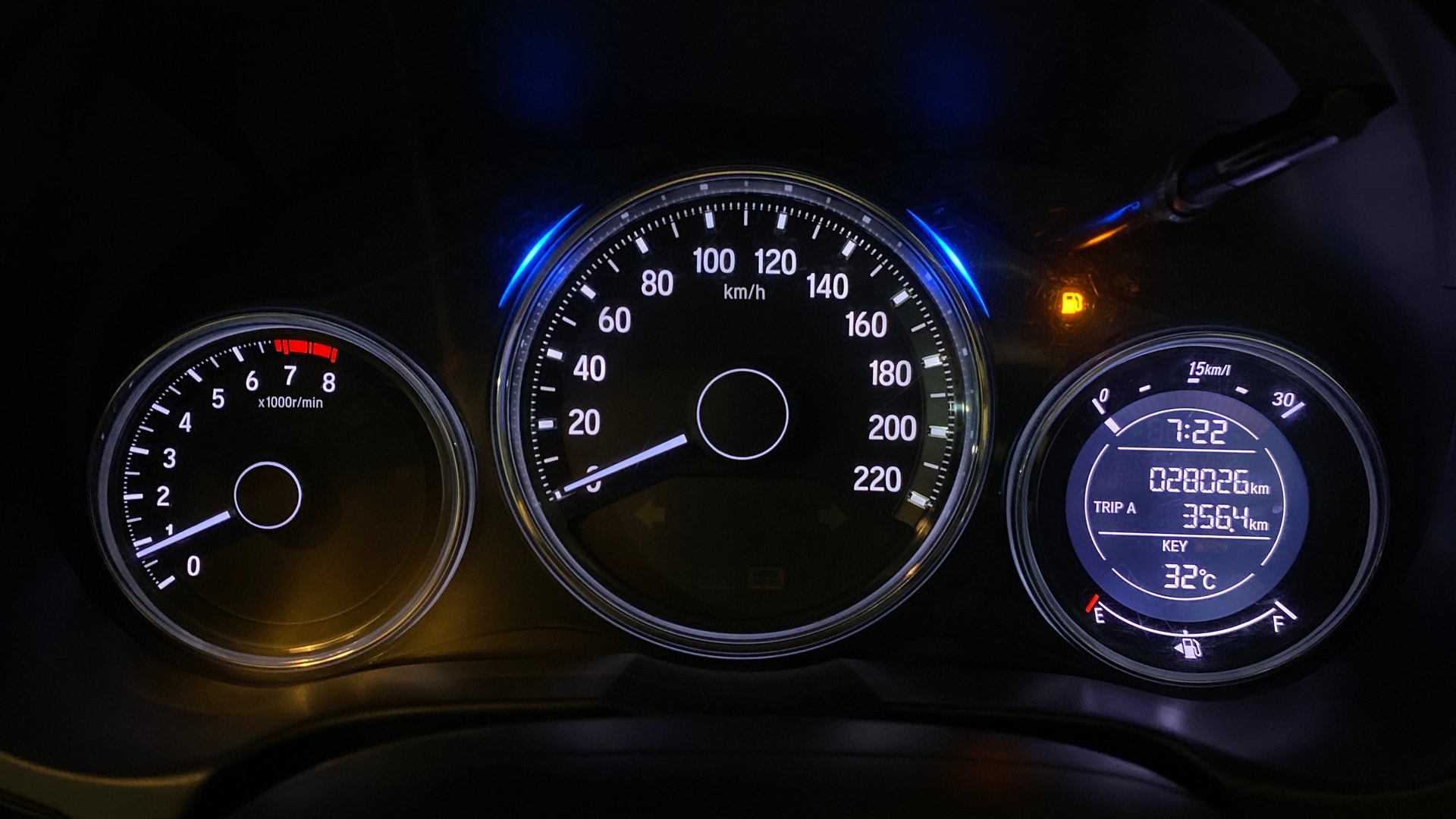 View 2019 Honda City ZX MT Diesel Anniversary Edition Image 36 Used 2019 Honda City ZX MT Diesel Anniversary Edition Image 36