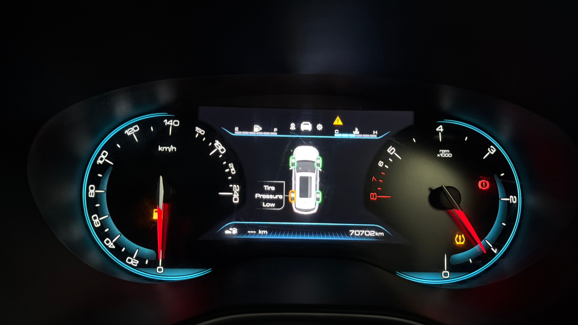 View 2022 MG Hector Plus Sharp Turbo 6 Seater Diesel Image 35 Used 2022 MG Hector Plus Sharp Turbo 6 Seater Diesel Image 35