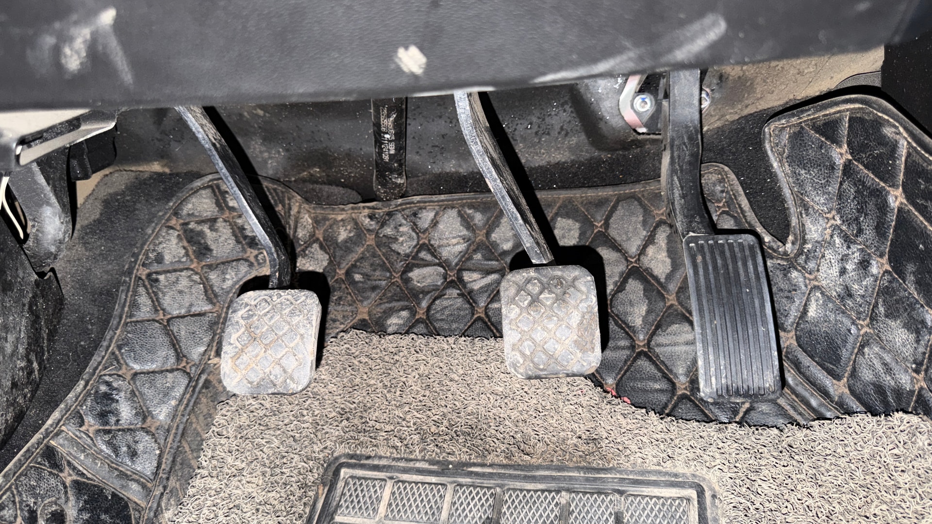 View 2022 MG Hector Plus Sharp Turbo 6 Seater Diesel Image 9 Used 2022 MG Hector Plus Sharp Turbo 6 Seater Diesel Image 9