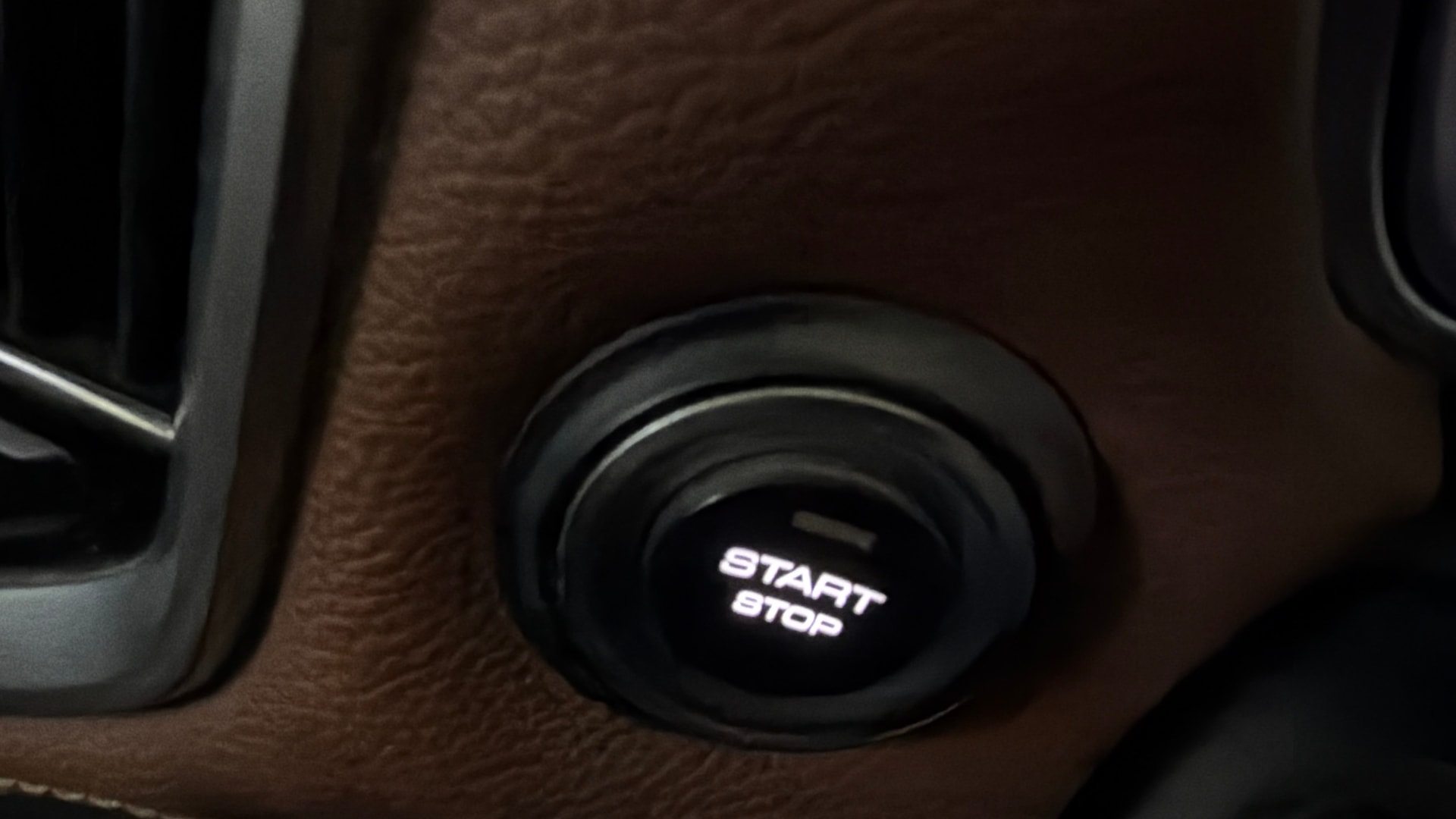 View 2022 MG Hector Plus Sharp Turbo 6 Seater Diesel Image 34 Used 2022 MG Hector Plus Sharp Turbo 6 Seater Diesel Image 34
