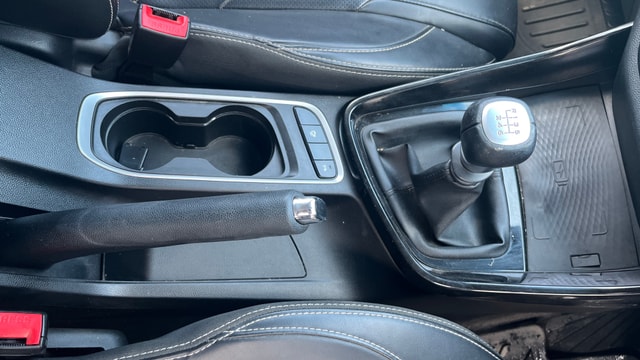 View MG Hector Image 43 Used MG Hector Image 43