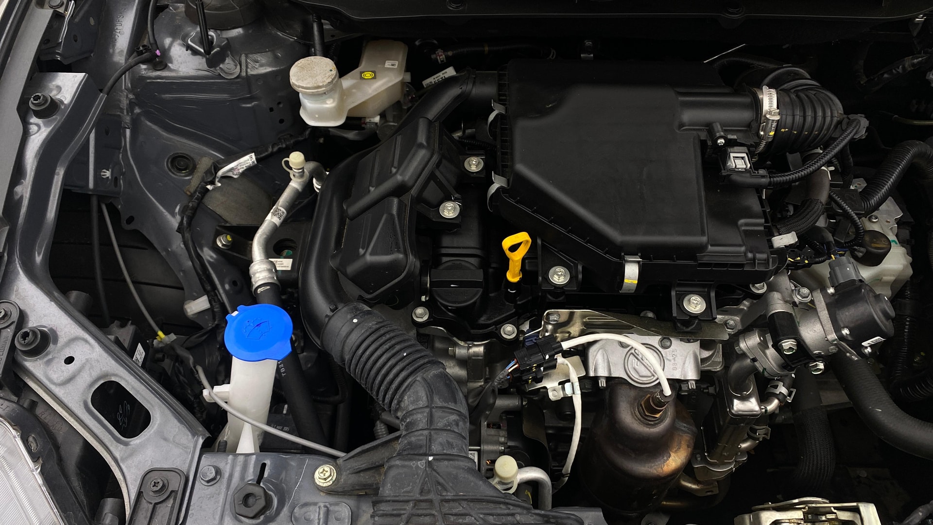 View 2025 Maruti Suzuki 1000 Base Variant Image 3 Used 2025 Maruti Suzuki 1000 Base Variant Image 3