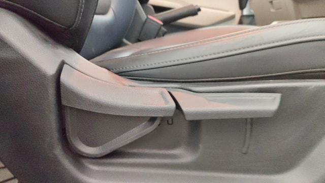 View Kia Carens Image 19 Used Kia Carens Image 19
