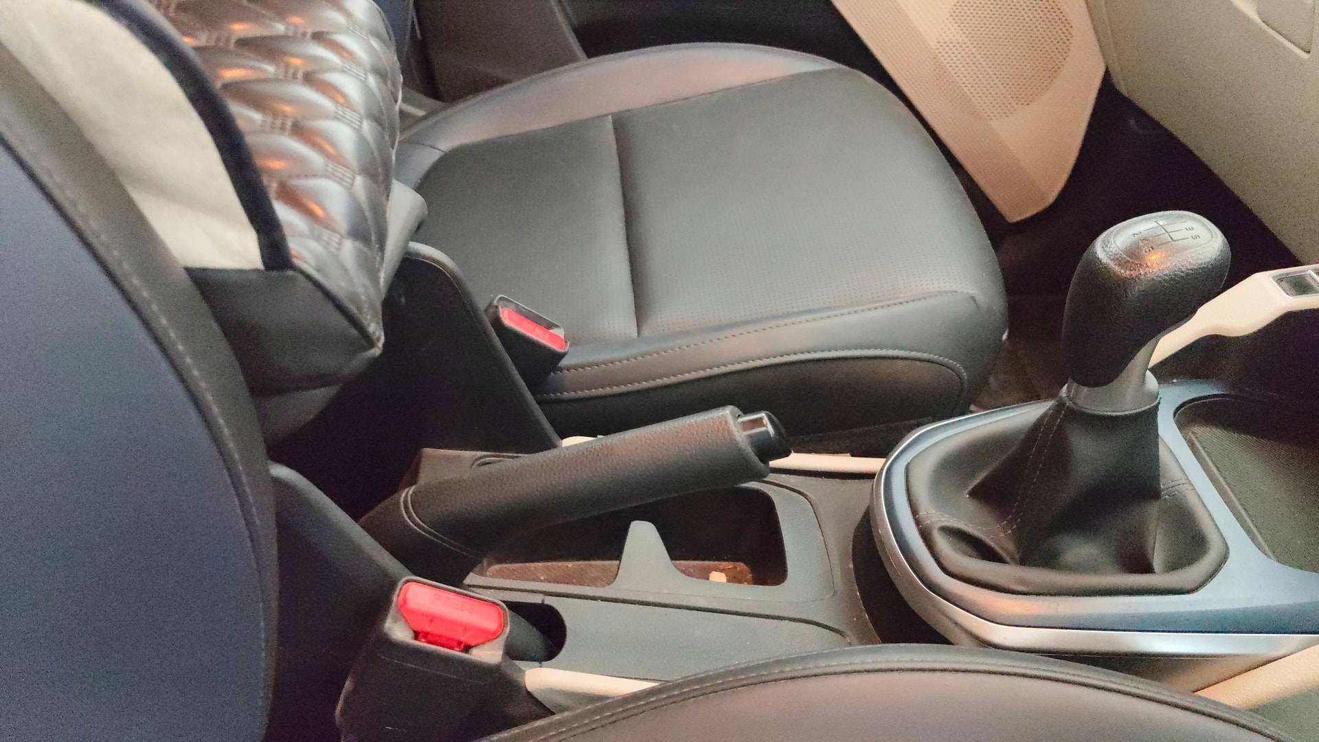 Used 2024 Kia Carens Used 2024 Kia Carens