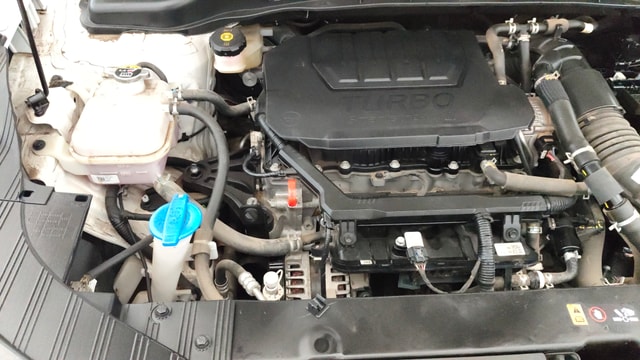 View Kia Carens Image 3 Used Kia Carens Image 3